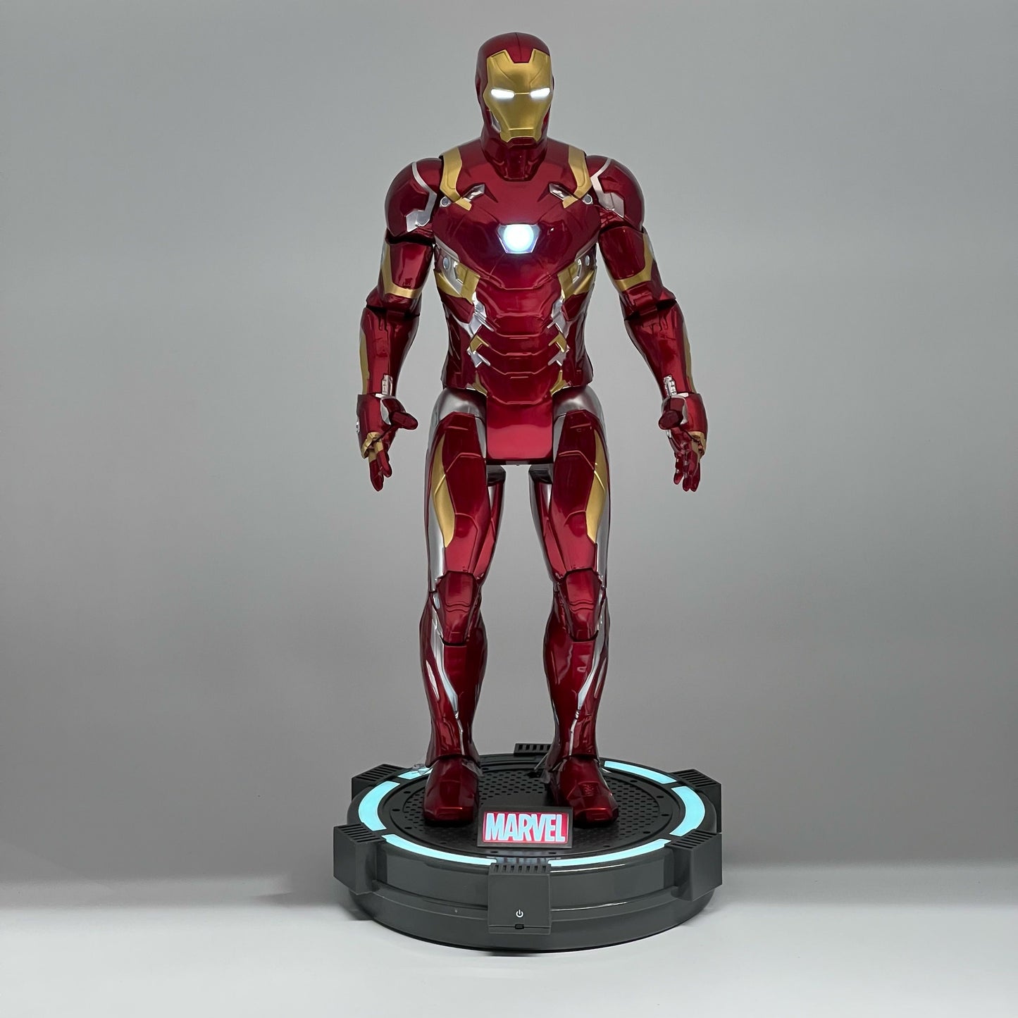 34cm Figure Marvel Iron Man MK46 ZD Toys with LED Light Stand