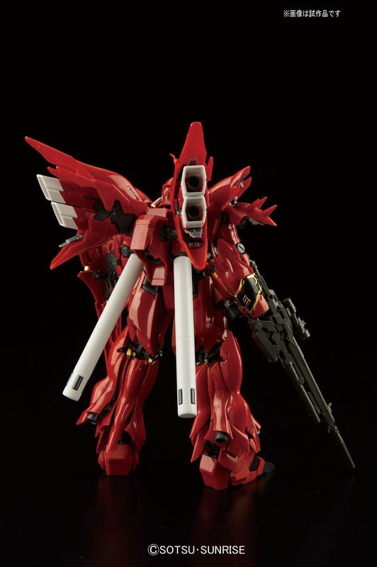 RG 1/144 Sinanju Plastic Model Kit