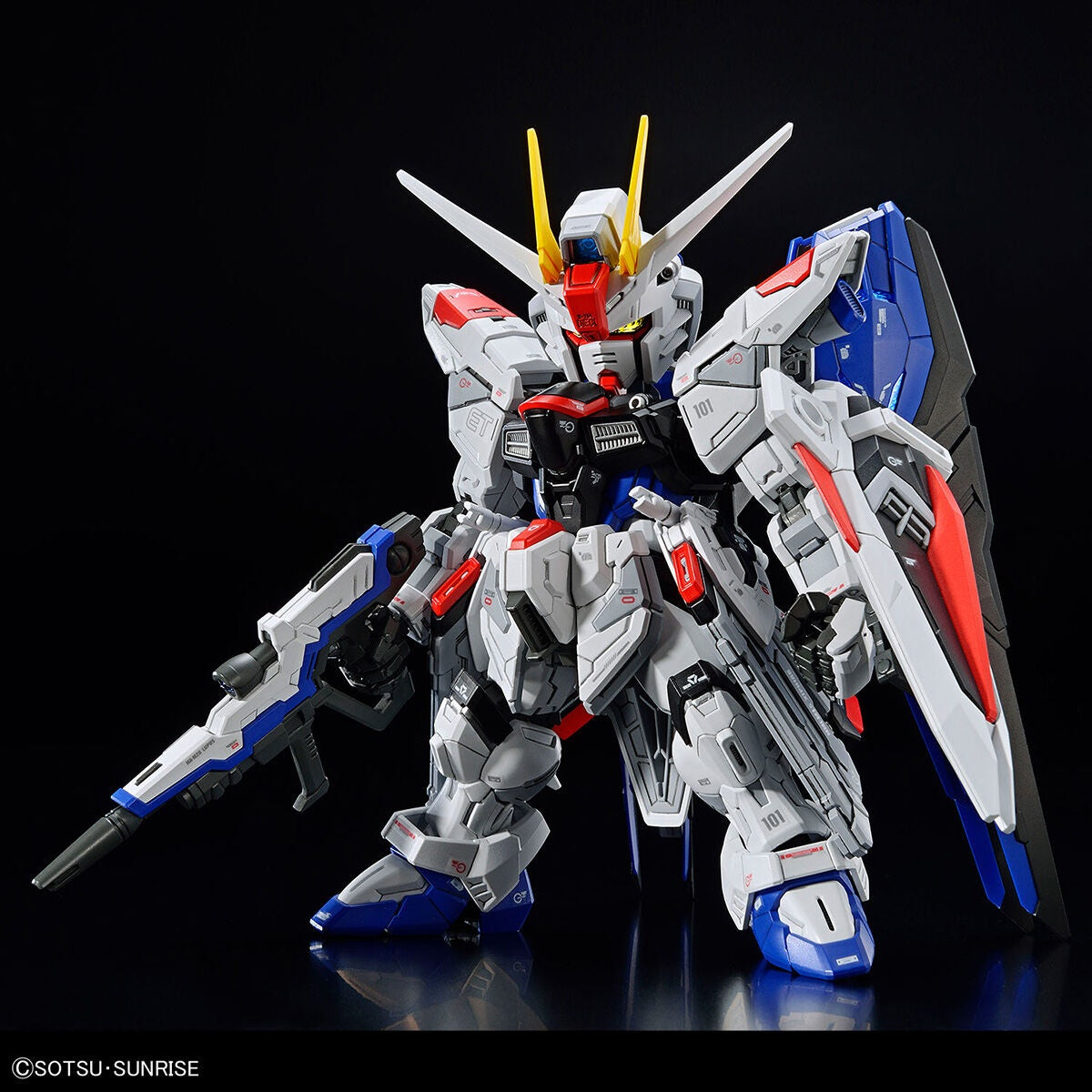 MGSD FREEDOM GUNDAM Plastic Model Kit